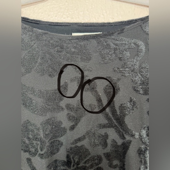 Sundance Black Velvet Textured Floral Long Sleeve Top Women’s Size Small - Picture 4 of 11